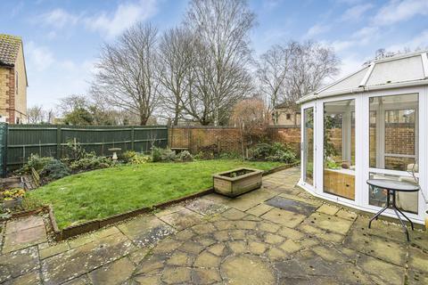 5 Old School Close, Caversfield, Bicester, OX27 8TW
