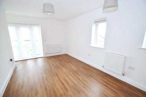 124 Chadwick Road, Slough, SL3 7FW