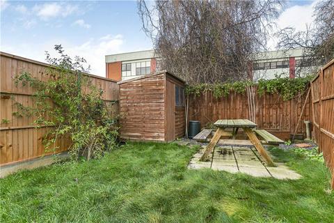 146 Craneford Way, Twickenham, TW2 7SQ