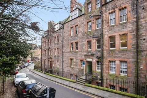 12 Dean Path Buildings, Dean Village, Edinburgh, EH4 3AZ