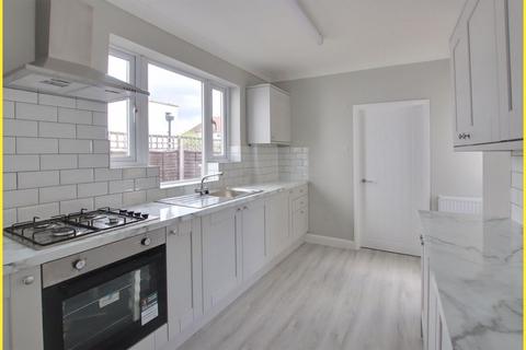 1 bedroom flat for sale, West Way, Shirley