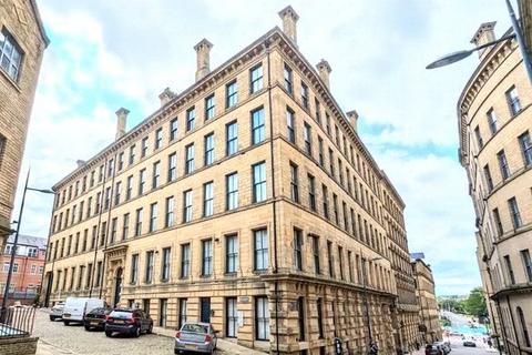 Studio to rent, Albion House, 4 Hick Street, Bradford, West Yorkshire, BD1