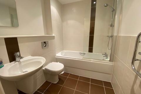 Studio to rent, Hanson Court, Century Wharf, Cardiff Bay
