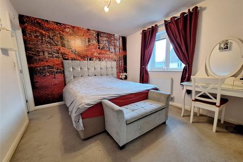 20 Walter Mills Way, Oldham, OL4 3FU