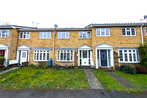 13 Findlay Drive, Guildford, GU3 3HT