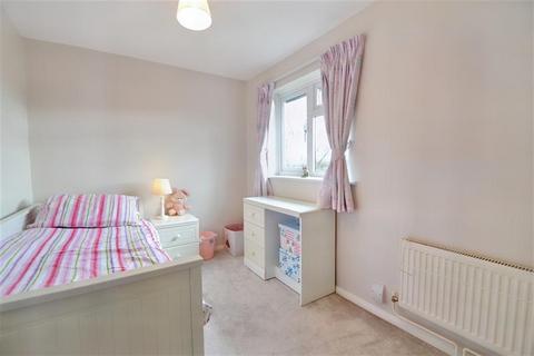 14 Fallow Field, Winchester, SO22 4LY