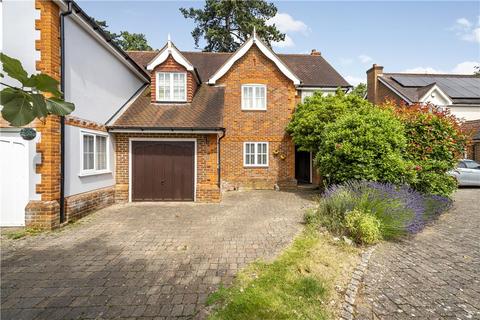 4 bedroom semi-detached house for sale, Kemsley Chase, Farnham Royal, Berkshire