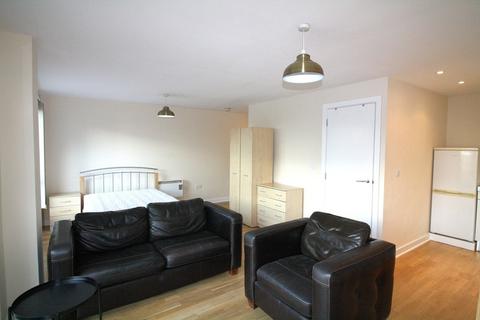 Studio to rent, Spacious studio apartment at Metis, Scotland Street, Sheffield, S3 7AQ