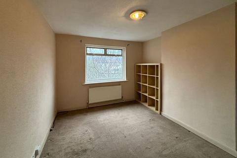 1 Robinhood Close, Mitcham, CR4 1JN