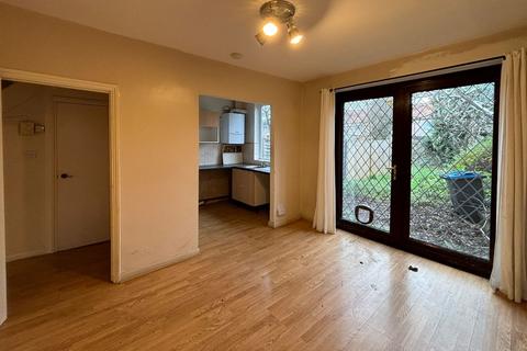 1 Robinhood Close, Mitcham, CR4 1JN