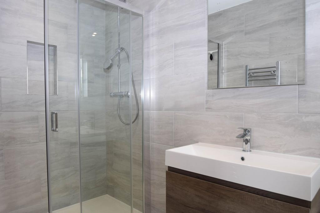 En-suite 2