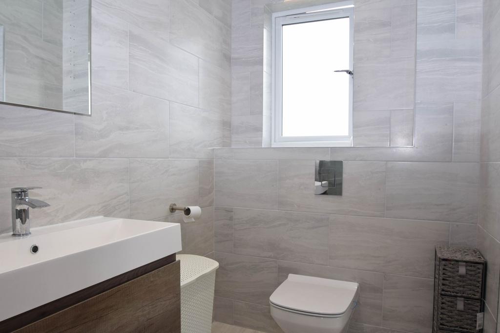 En-suite 2