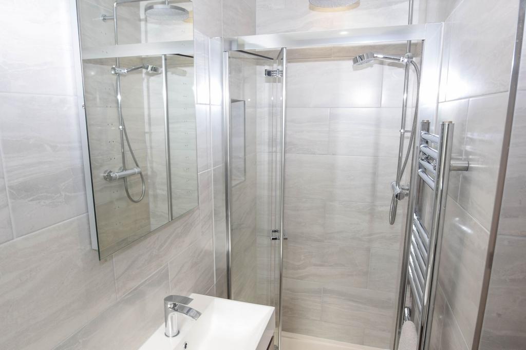 En-suite 3