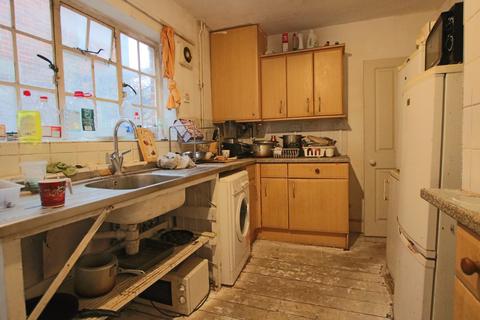 27 Omdurman Road, Southampton, SO17 1PD