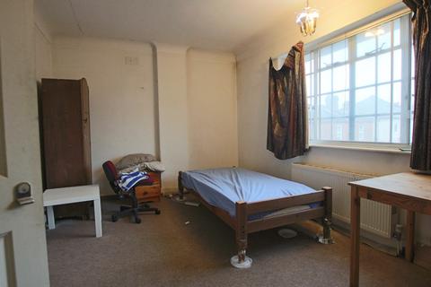 27 Omdurman Road, Southampton, SO17 1PD