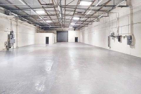 Industrial unit to rent, East Main Street, Livingstone  EH52
