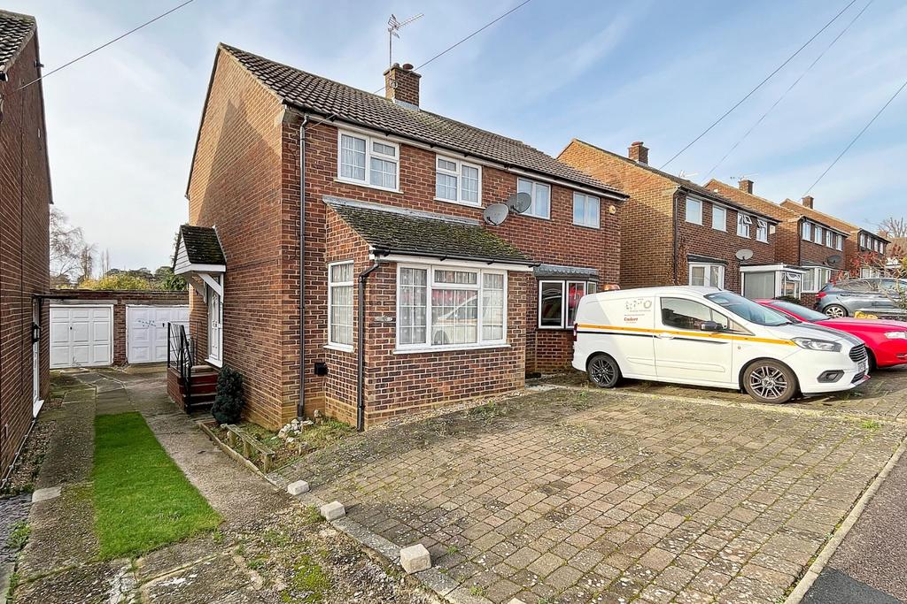 Townfield Road, Flitwick 2 bed semidetached house £285,000