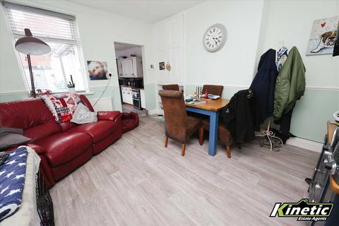 2 bedroom end of terrace house for sale, Bargate, Lincoln