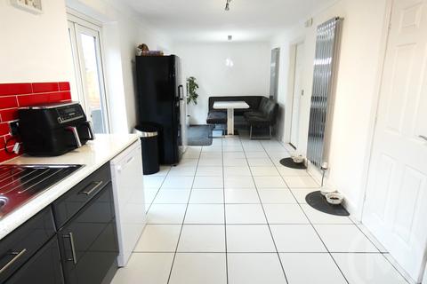 1 Regency Gardens, Blackpool, FY2 0WX