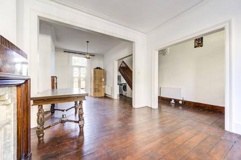 4 bedroom house to rent - Harwood road, Fulham Broadway, London, SW6