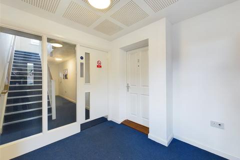 Flat 2, 21 Bowthorpe Drive, Brockworth, Gloucester, GL3 4FS