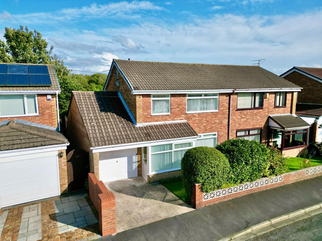 Renfrew Avenue, St. Helens, WA11 3 bed semidetached house for sale £