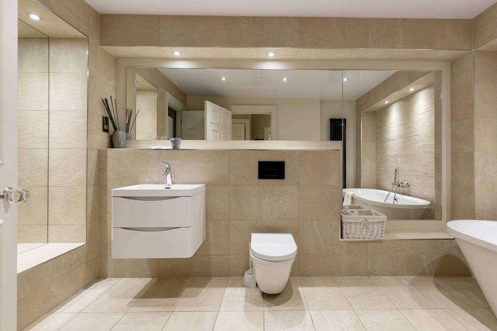 Main Bathroom