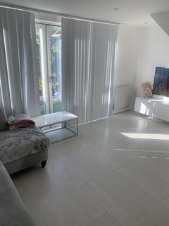 2 bedroom flat for sale, Barking IG11