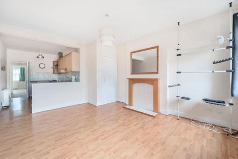 2 bedroom flat for sale, Astenway House,  Chesham,  Buckinghamshire,  HP5