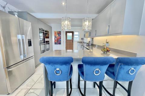 4 bedroom detached house for sale, Reading Road, Harwell