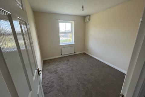 2 bedroom flat to rent, Crane Close, Gosport