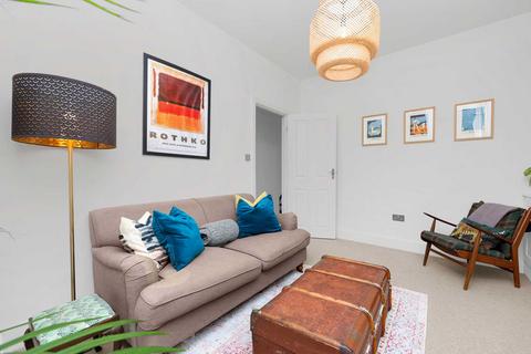 190 Francis Road, London, E10 6PR