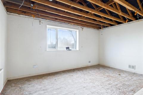 3 bedroom bungalow for sale, Mill Hill, Mistley, Manningtree, Essex, CO11