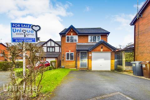 3 bedroom detached house for sale, Foxwood Drive, Kirkham PR4