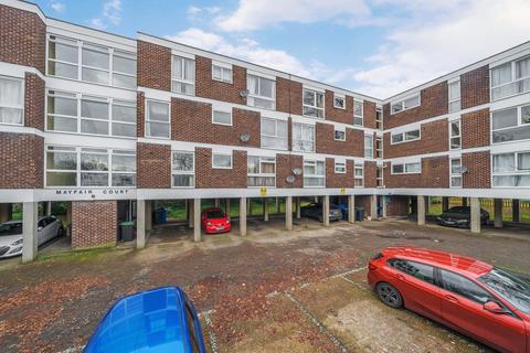 21 Mayfair Close, Beckenham, BR3 5EL