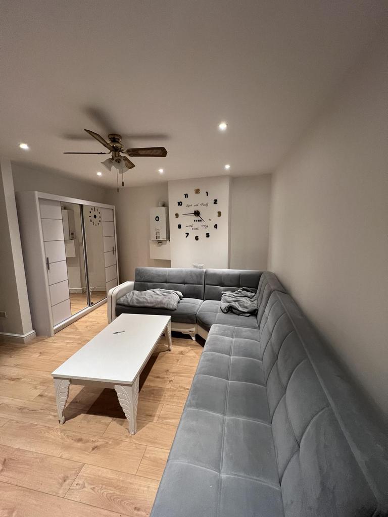 1 Bedroom Flat For Rent in Philip Lane N15