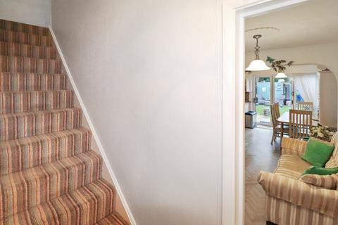 76 Picardy Road, Belvedere, DA17 5QN