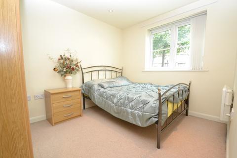 2 bedroom flat to rent - Henconner Lane, Bramley, Leeds, LS13
