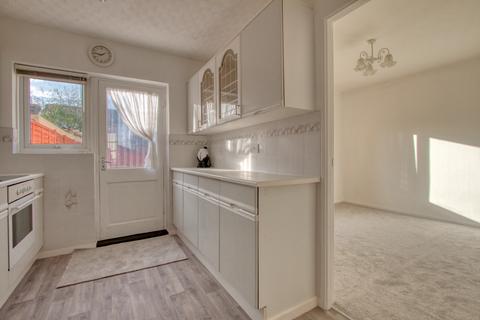 3 Chantry Close, Taunton, TA2 8EN