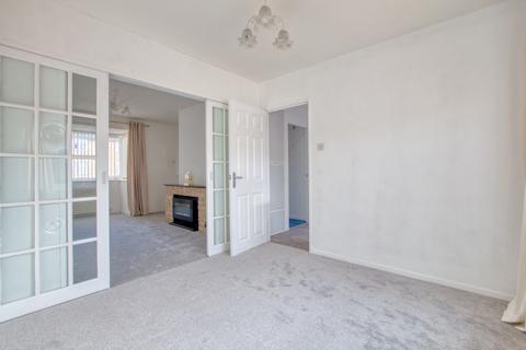 3 Chantry Close, Taunton, TA2 8EN