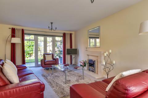 60 Baynard Avenue, Little Dunmow, Dunmow, CM6 3FD