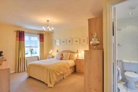 60 Baynard Avenue, Little Dunmow, Dunmow, CM6 3FD