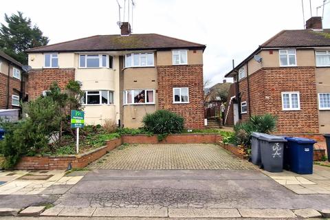 2 bedroom maisonette for sale, Avondale Avenue, East Barnet EN4