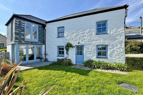 2 bedroom detached house for sale, Close to Devoran waterfront, Truro, Cornwall