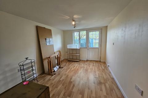12 Sun Road, Broome, Bungay, NR35 2RW