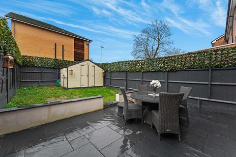 16 Hengist Way, Wallington, SM6 9BP