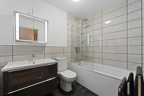 16 Hengist Way, Wallington, SM6 9BP