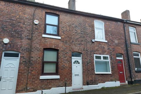 2 bedroom terraced house to rent, Stanley Street, Whitefield