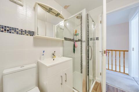 2 Newent Close, Carshalton, SM5 1LR