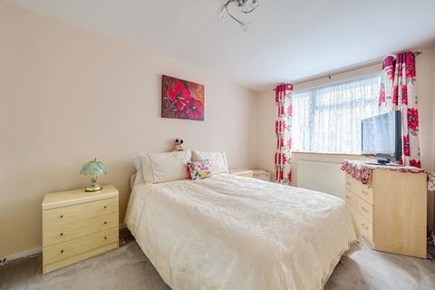 2 Newent Close, Carshalton, SM5 1LR